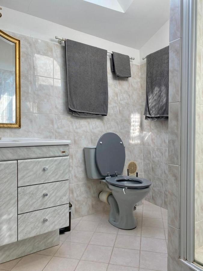 Gite Belle Vue Bed & Breakfast Visan Eksteriør bilde