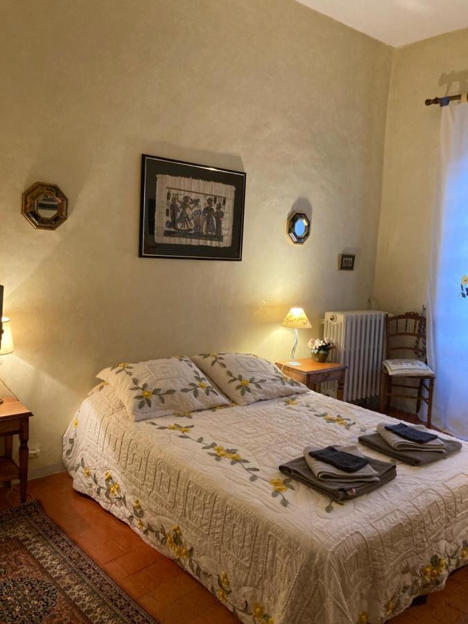 Gite Belle Vue Bed & Breakfast Visan Eksteriør bilde
